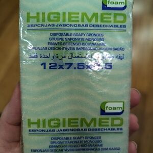 400 Soapy sponges for bathing, cleaning and more.